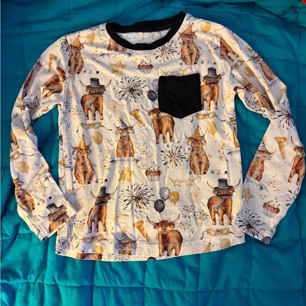 The Sleepy Sloth Moo Year Moo You Long Sleeve Pocket Tee 2/3Y VGUC